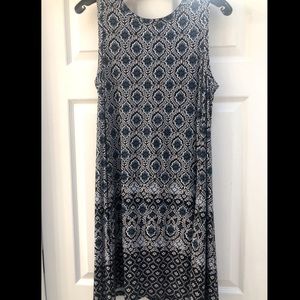 LOFT Patterned Swing Dress Size Small